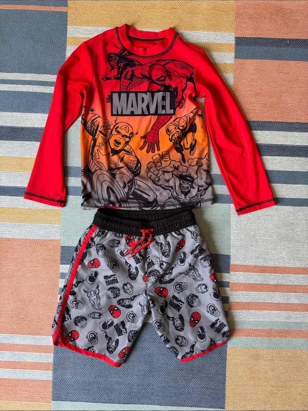 Marvel boys swimsuit rash guard and trunks